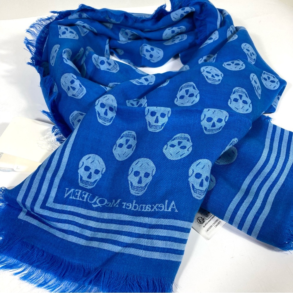 *SOLD* Alexander McQueen Biker Skull Wool Scarf Blue 120 x 140 NWT - Picture 7 of 15